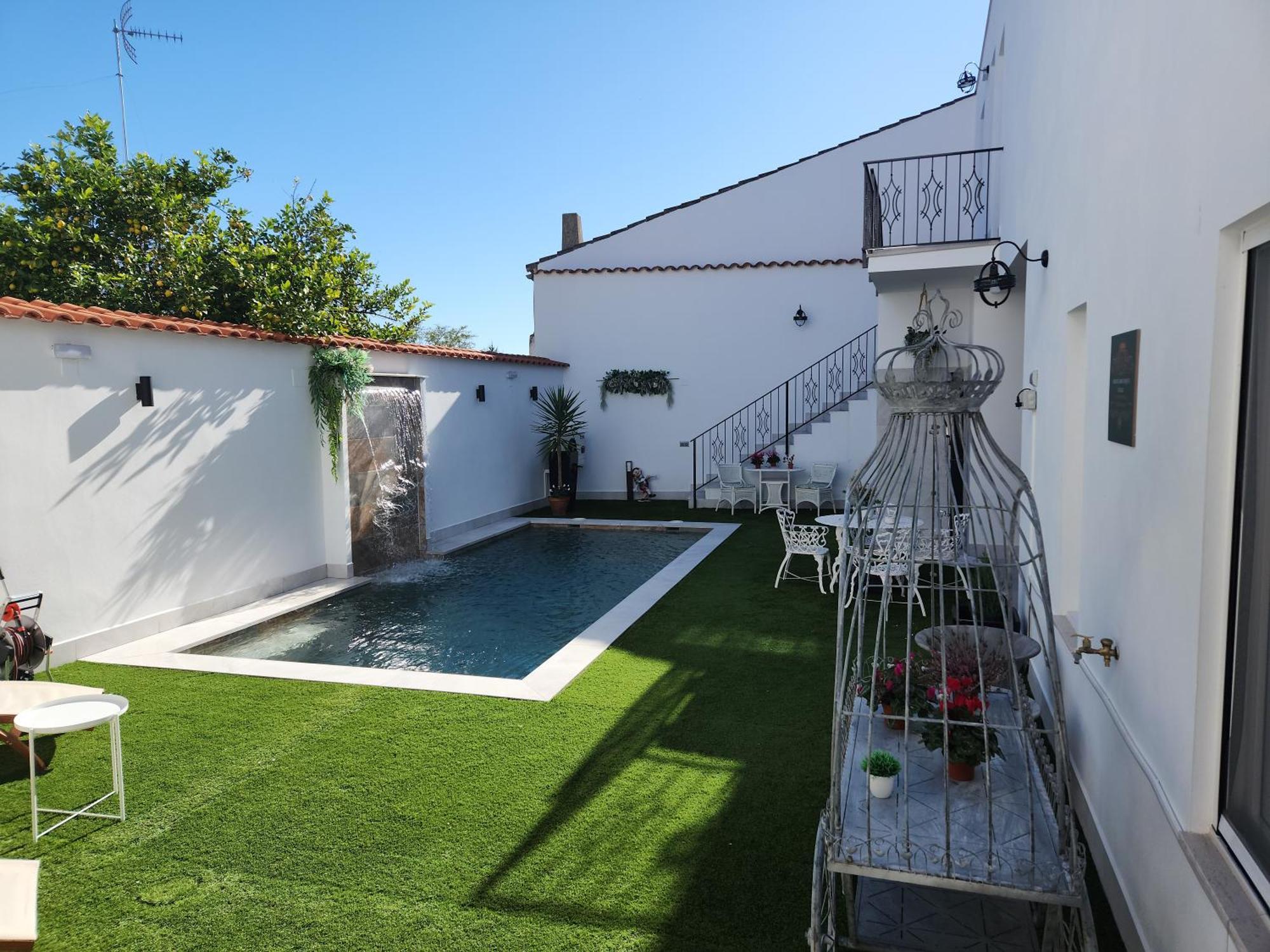 Hotel Boutique Iulia 5 Estrellas Medina de las Torres Exteriör bild